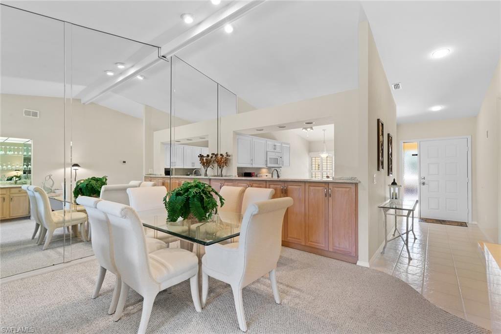 FOX HOLLOW - Residential