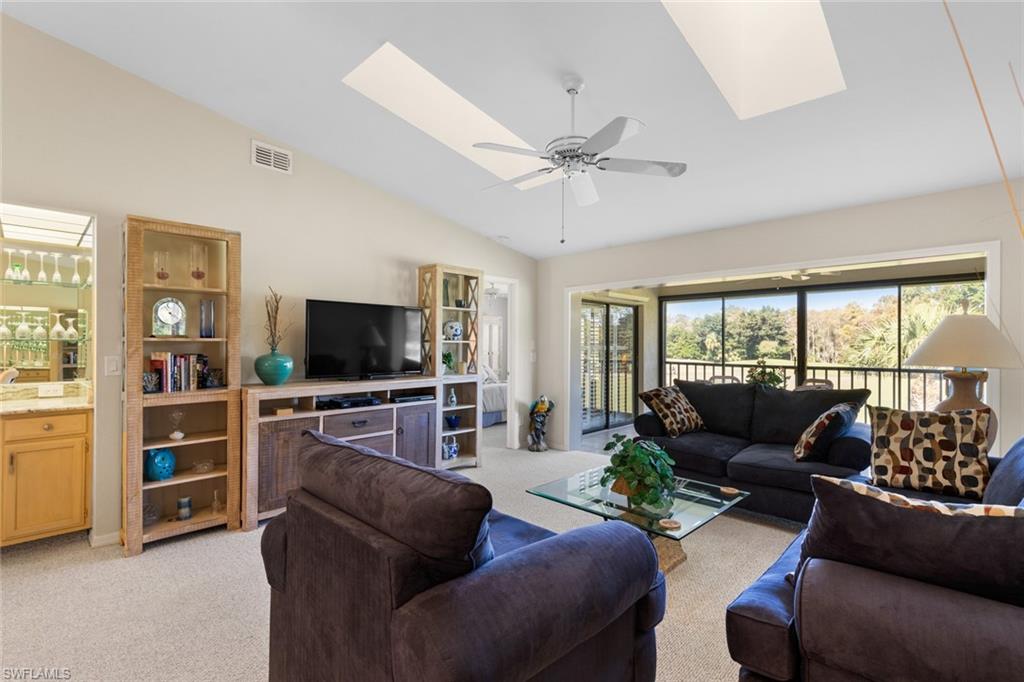 FOX HOLLOW - Residential