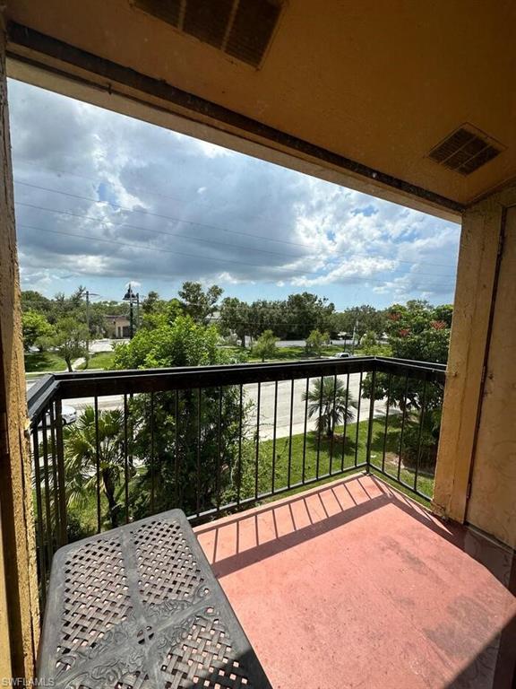 FORT MYERS - Residential Lease