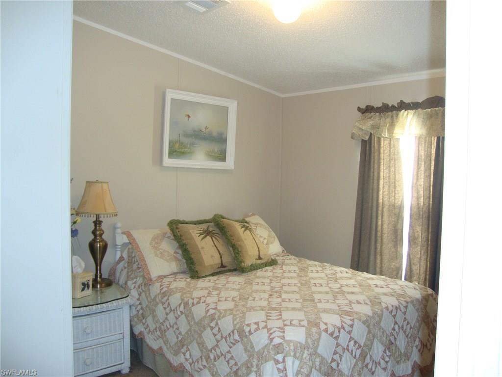 RIVER OAKS - Residential