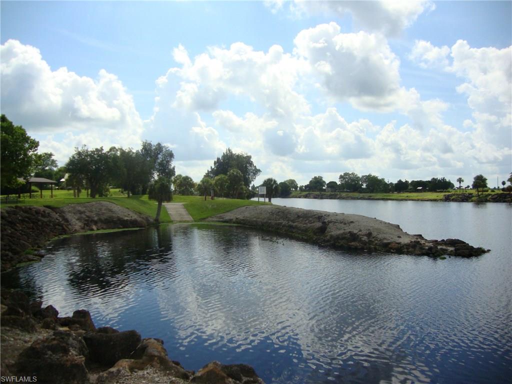 RIVER OAKS - Residential