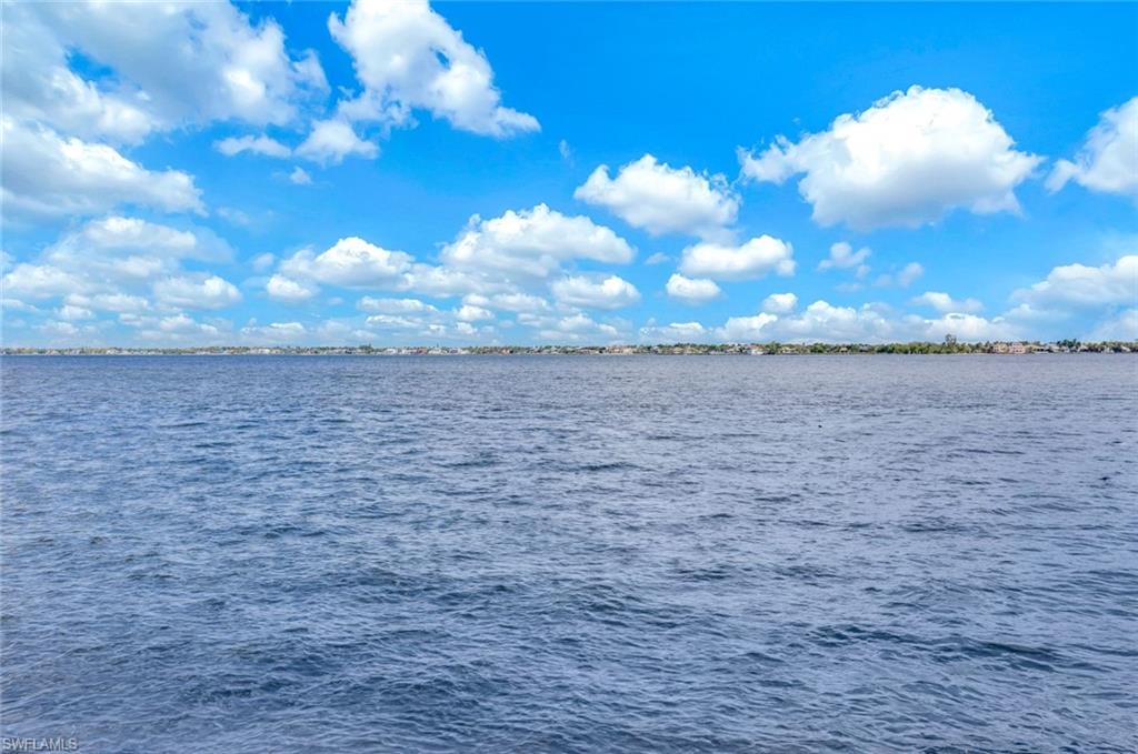 RIVER TOWERS CONDO - Residential