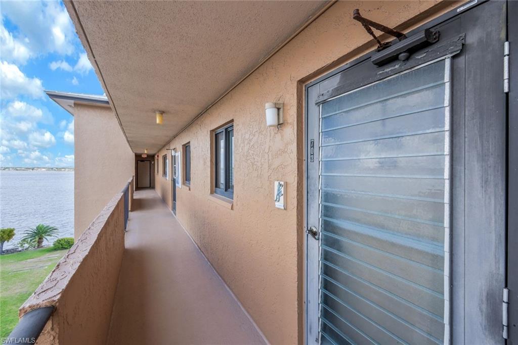 RIVER TOWERS CONDO - Residential