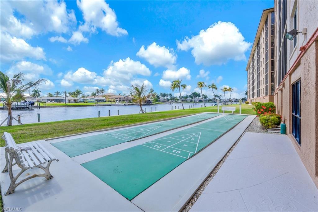 RIVER TOWERS CONDO - Residential