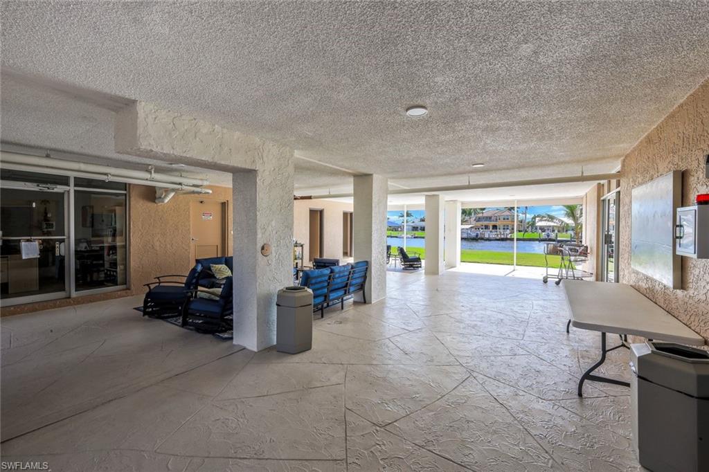 RIVER TOWERS CONDO - Residential