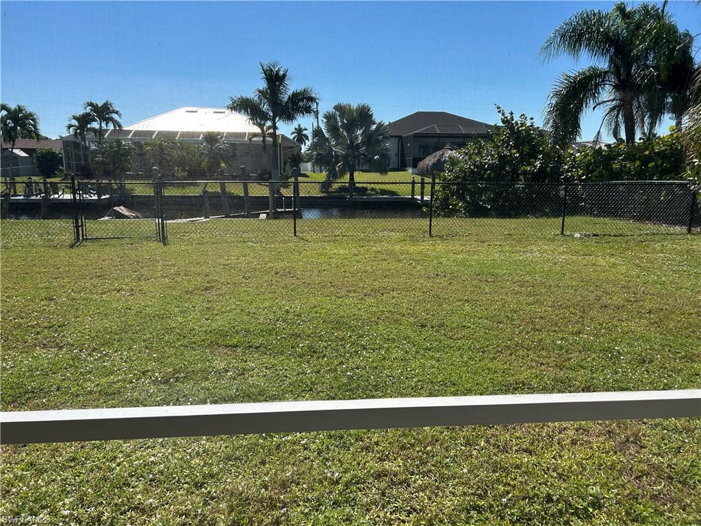 CAPE CORAL - Residential Lease
