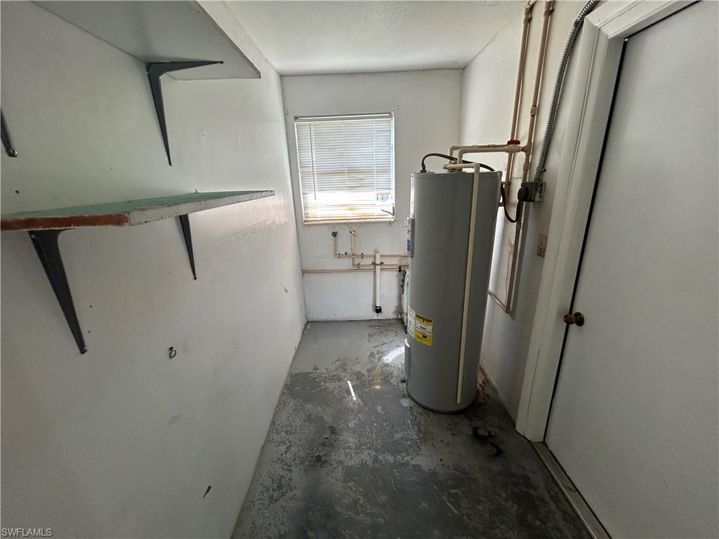 CAPE CORAL - Residential Lease