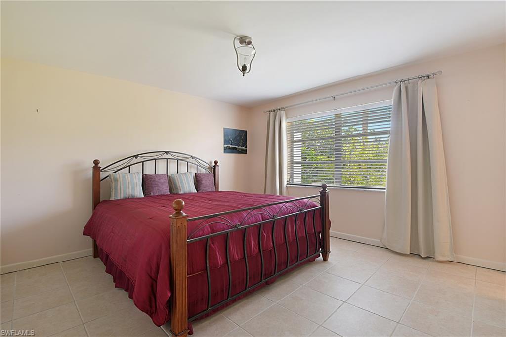 COCOHATCHEE VILLAS - Residential