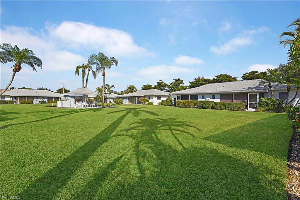 COCOHATCHEE VILLAS - Residential