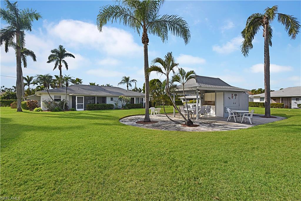 COCOHATCHEE VILLAS - Residential