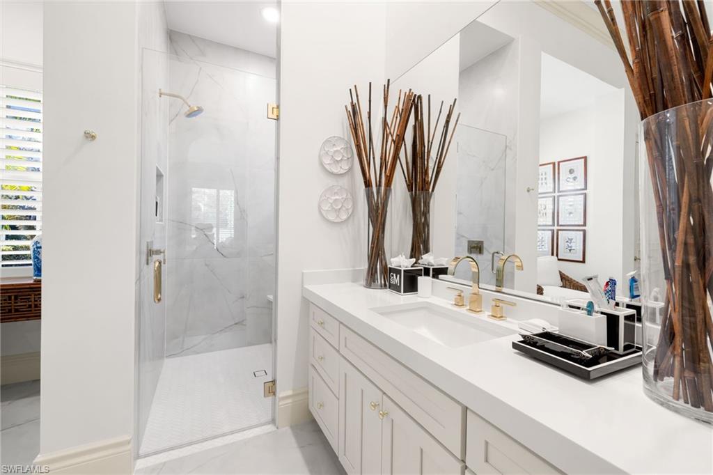 ESTATES AT BAY COLONY GOLF CLUB - Residential