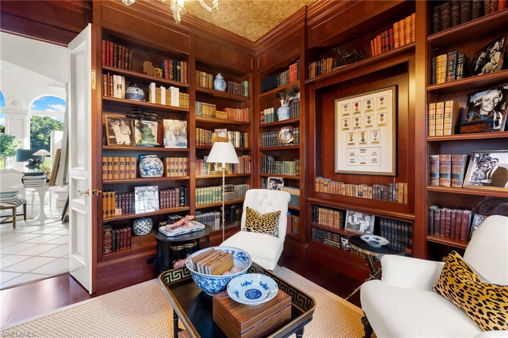 ESTATES AT BAY COLONY GOLF CLUB - Residential