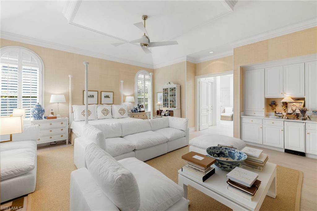 ESTATES AT BAY COLONY GOLF CLUB - Residential