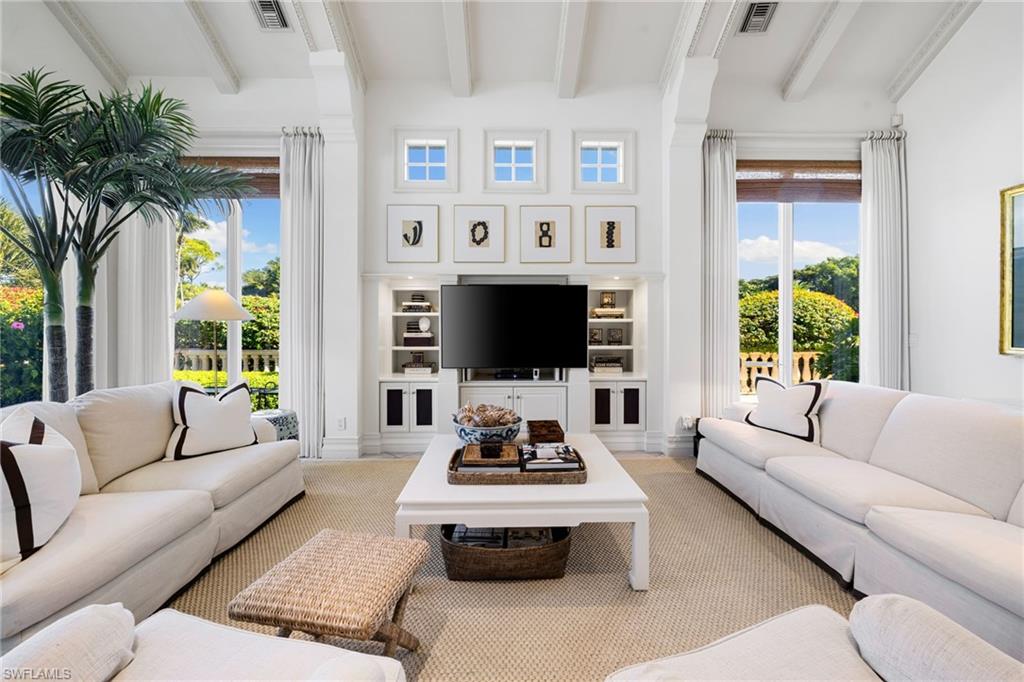 ESTATES AT BAY COLONY GOLF CLUB - Residential