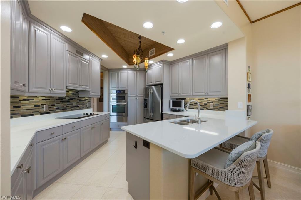 VENTANAS AT TIBURON - Residential