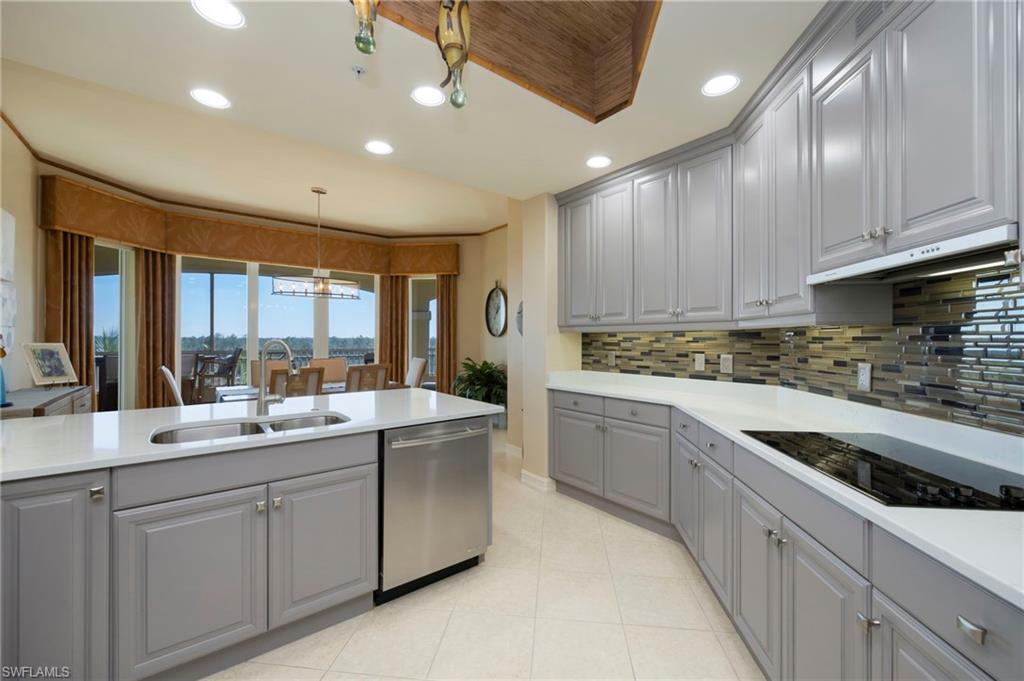 VENTANAS AT TIBURON - Residential