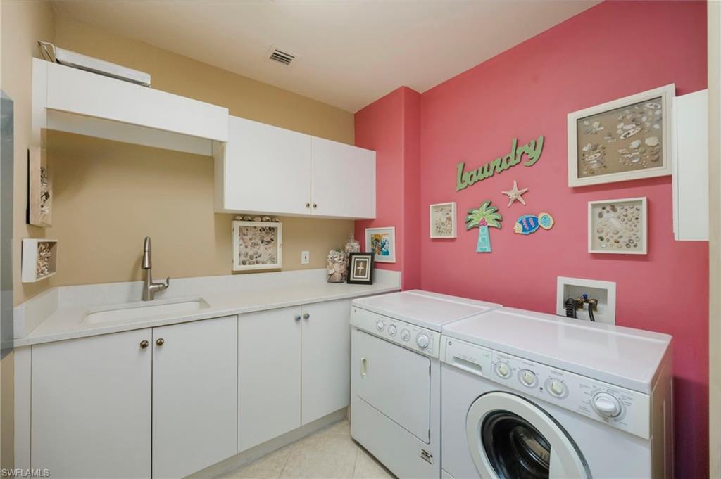 VENTANAS AT TIBURON - Residential