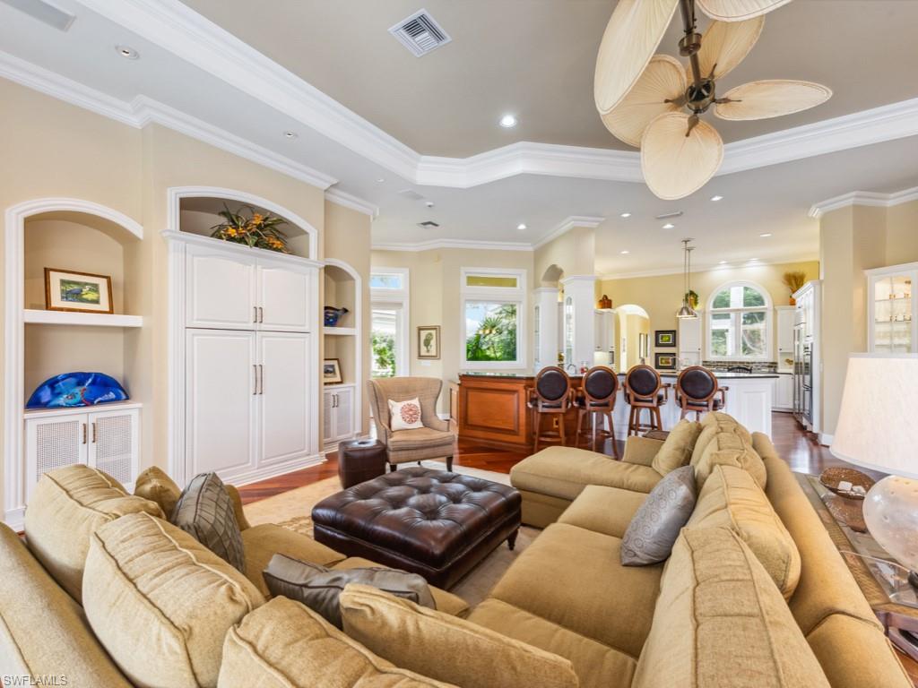 SPRING RIDGE - Residential