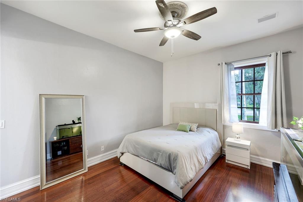 HIDDEN HARBOR - Residential