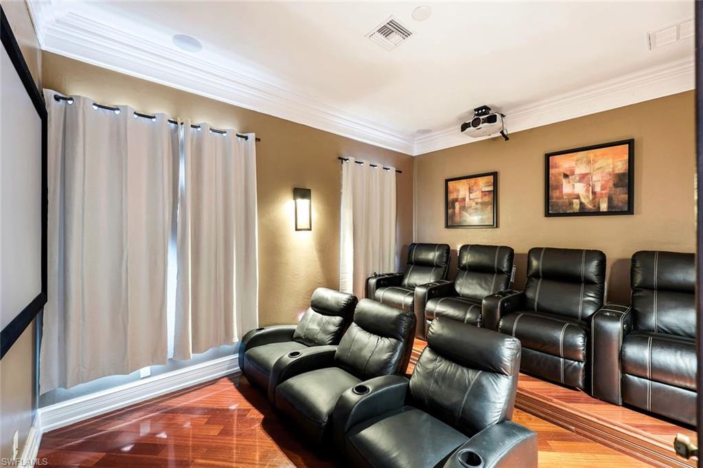 HIDDEN HARBOR - Residential