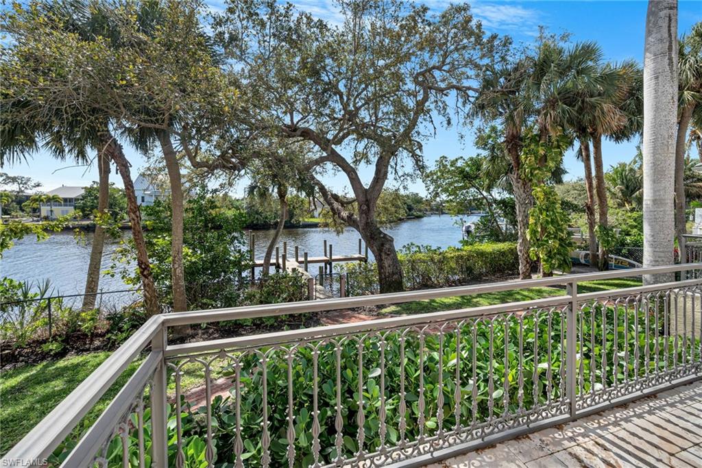 HIDDEN HARBOR - Residential