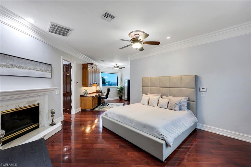 HIDDEN HARBOR - Residential