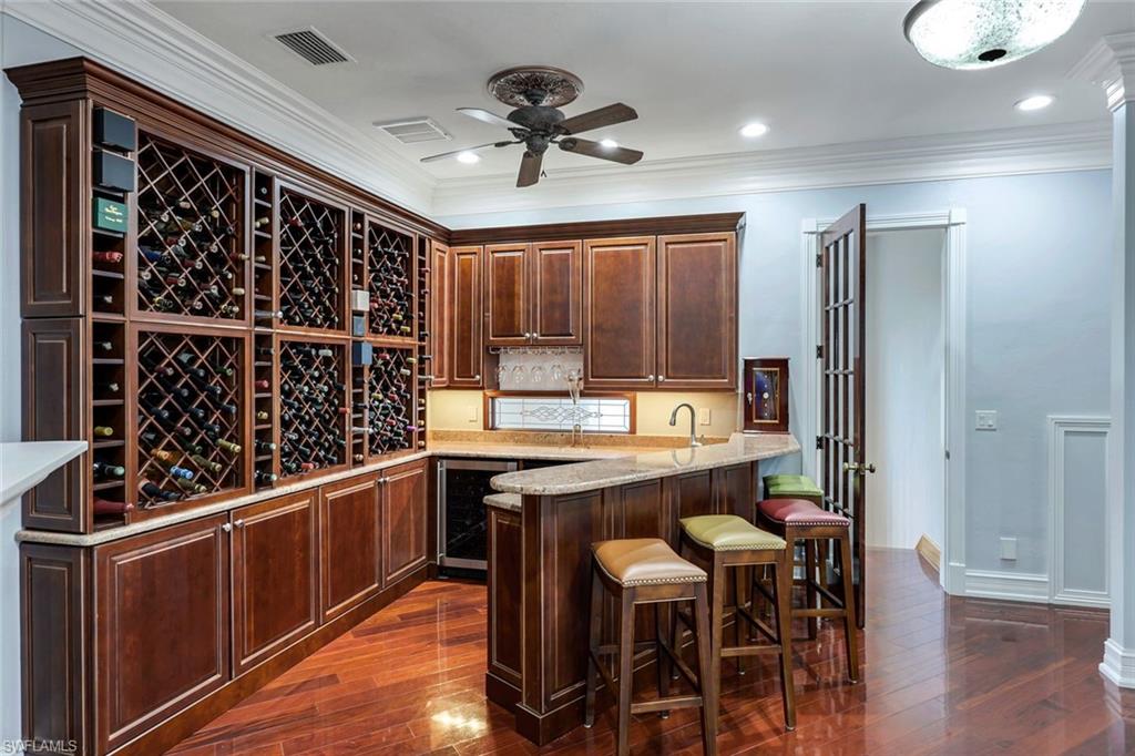 HIDDEN HARBOR - Residential