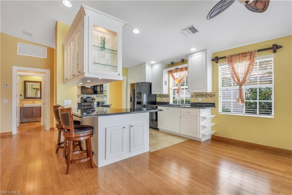 VILLAGE WALK - Residential