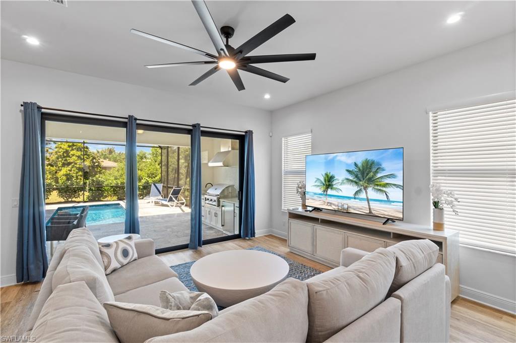 NAPLES PARK - Residential Lease