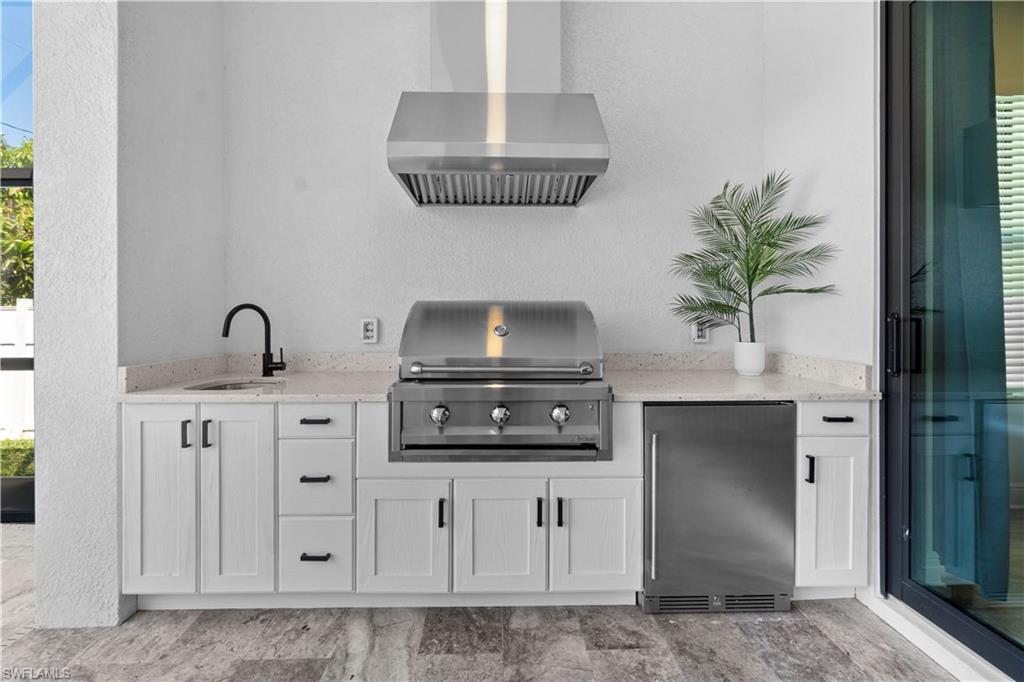 NAPLES PARK - Residential Lease