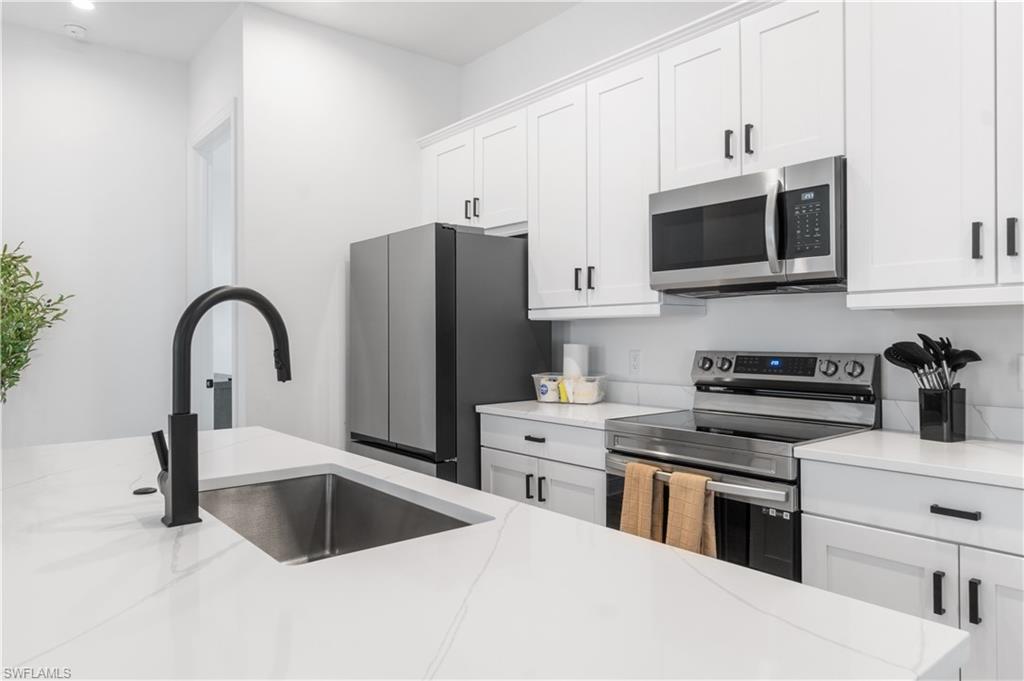 NAPLES PARK - Residential Lease