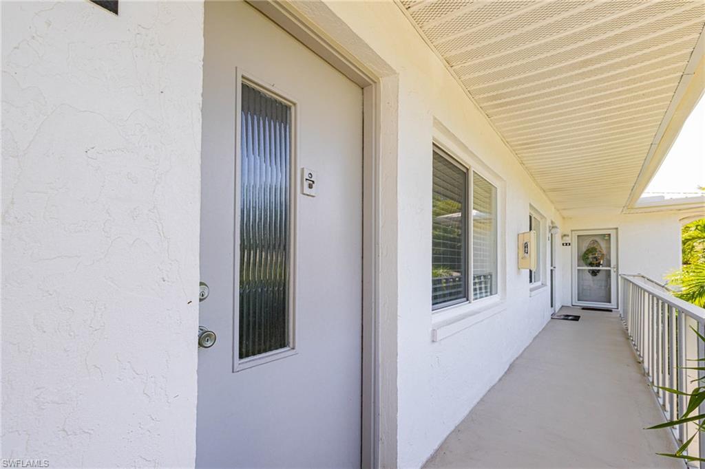431 Van Buren ST B6