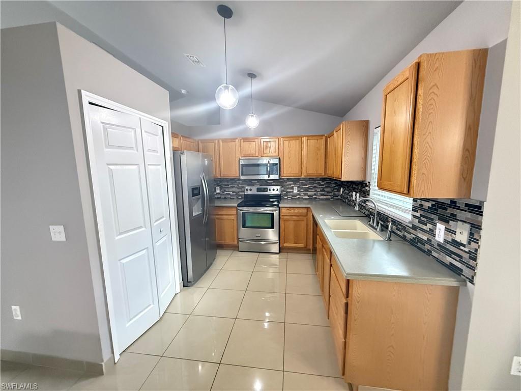 LEHIGH ACRES - Residential Lease