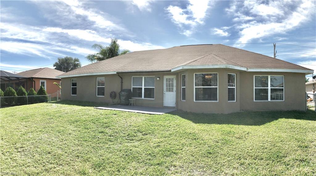 CAPE CORAL - Residential
