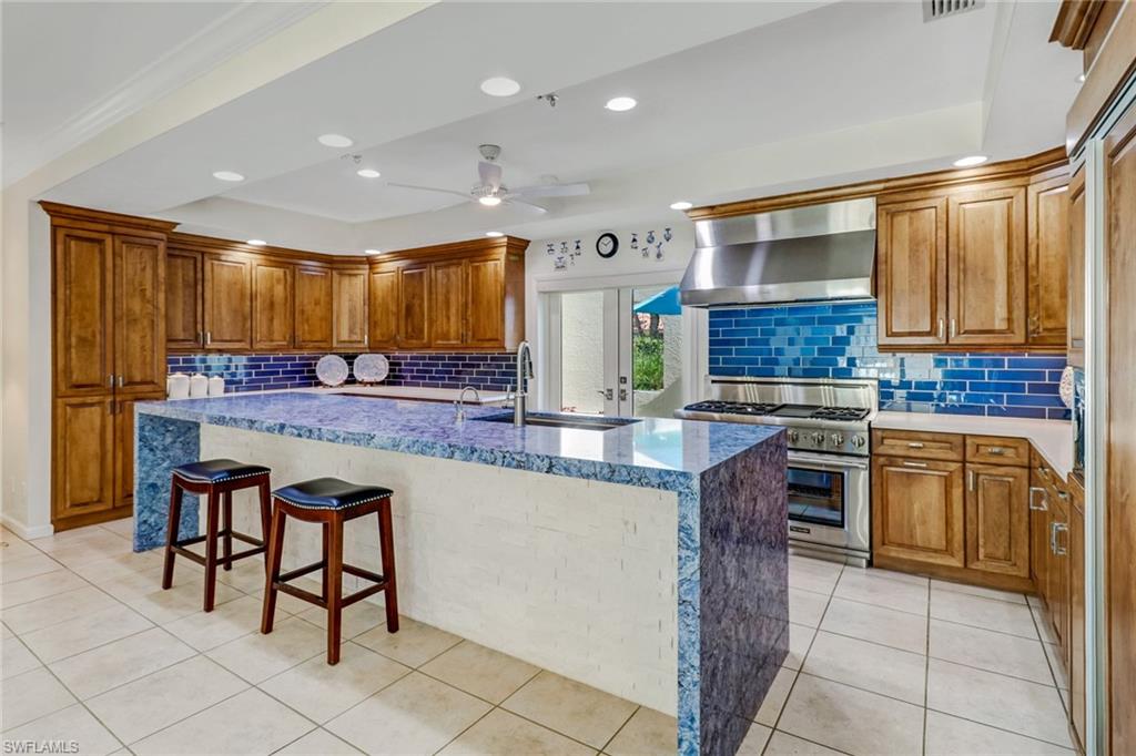 MAHOGANY BEND - Residential