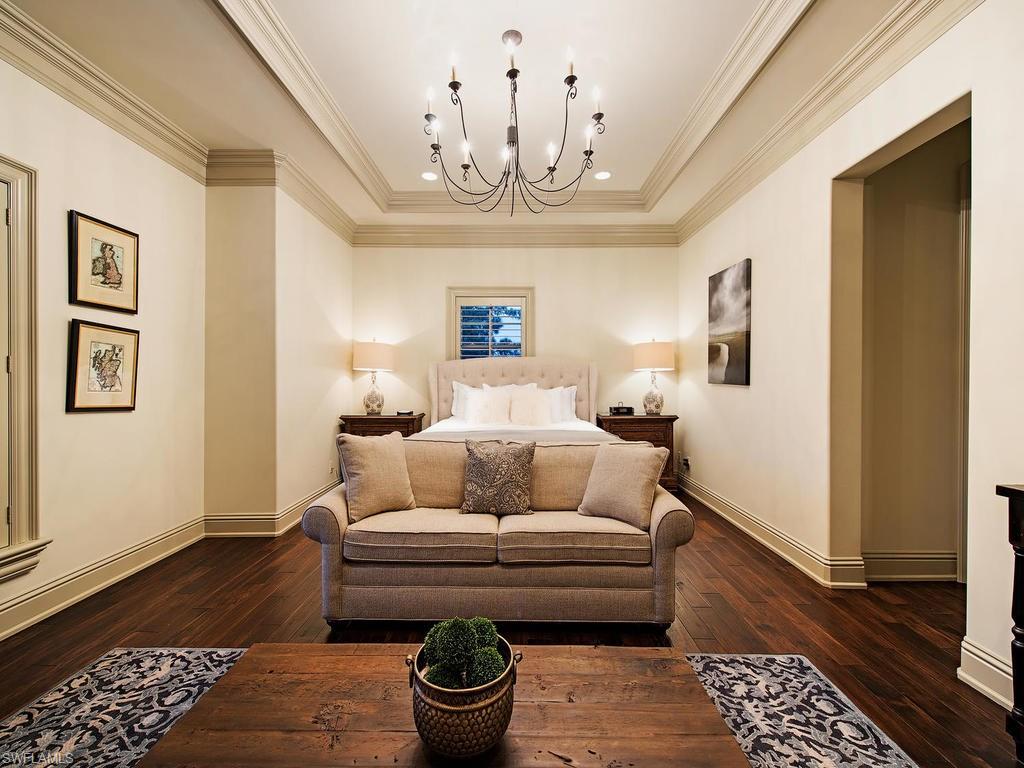 OLDE NAPLES - Residential