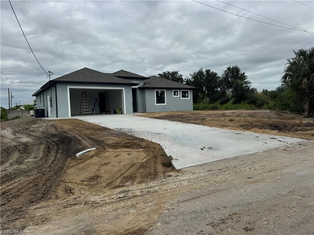 LEHIGH ACRES - Residential