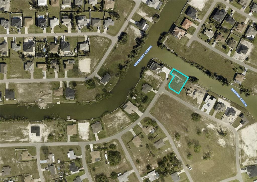 CAPE CORAL - Land