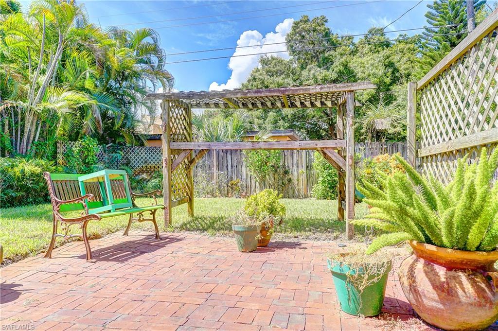 PALMLEE PARK - Residential