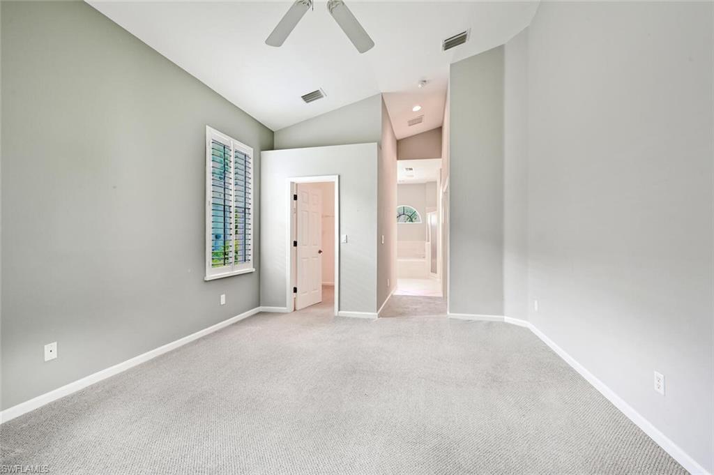 AUTUMN WOODS - Residential