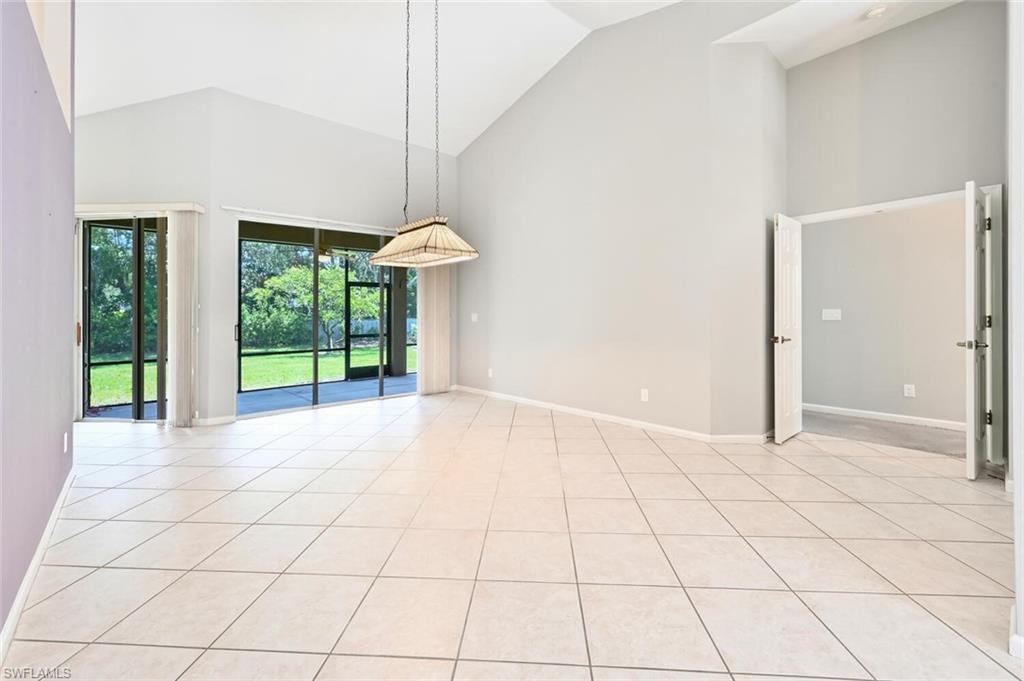 AUTUMN WOODS - Residential