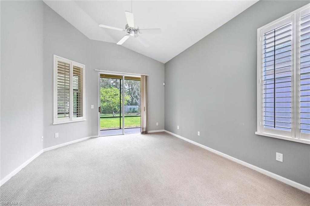 AUTUMN WOODS - Residential