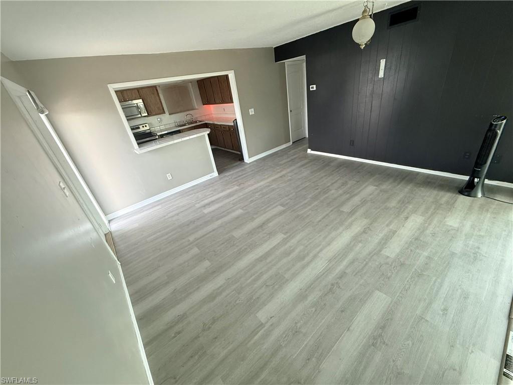 PORT CHARLOTTE - Residential