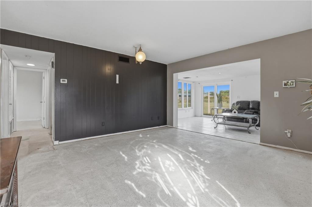 PORT CHARLOTTE - Residential