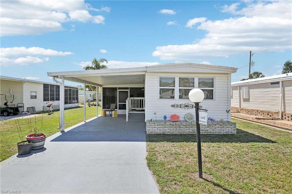 CRYSTAL LAKES - Residential