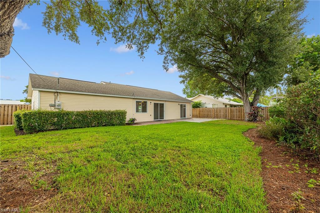 SAN CARLOS PARK - Residential