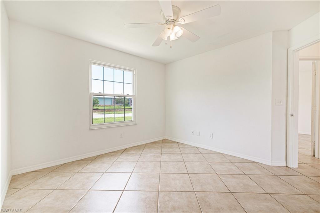 SAN CARLOS PARK - Residential