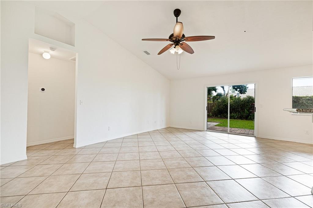 SAN CARLOS PARK - Residential