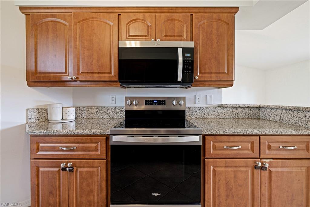 SAN CARLOS PARK - Residential