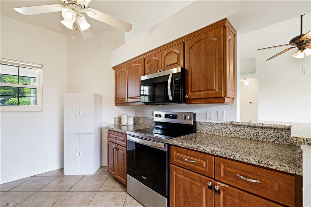 SAN CARLOS PARK - Residential